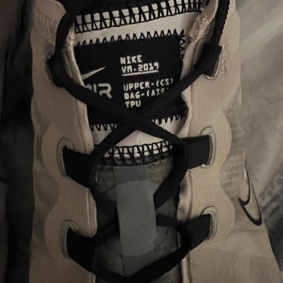 Nike Vapormax - Picture 3 of 3